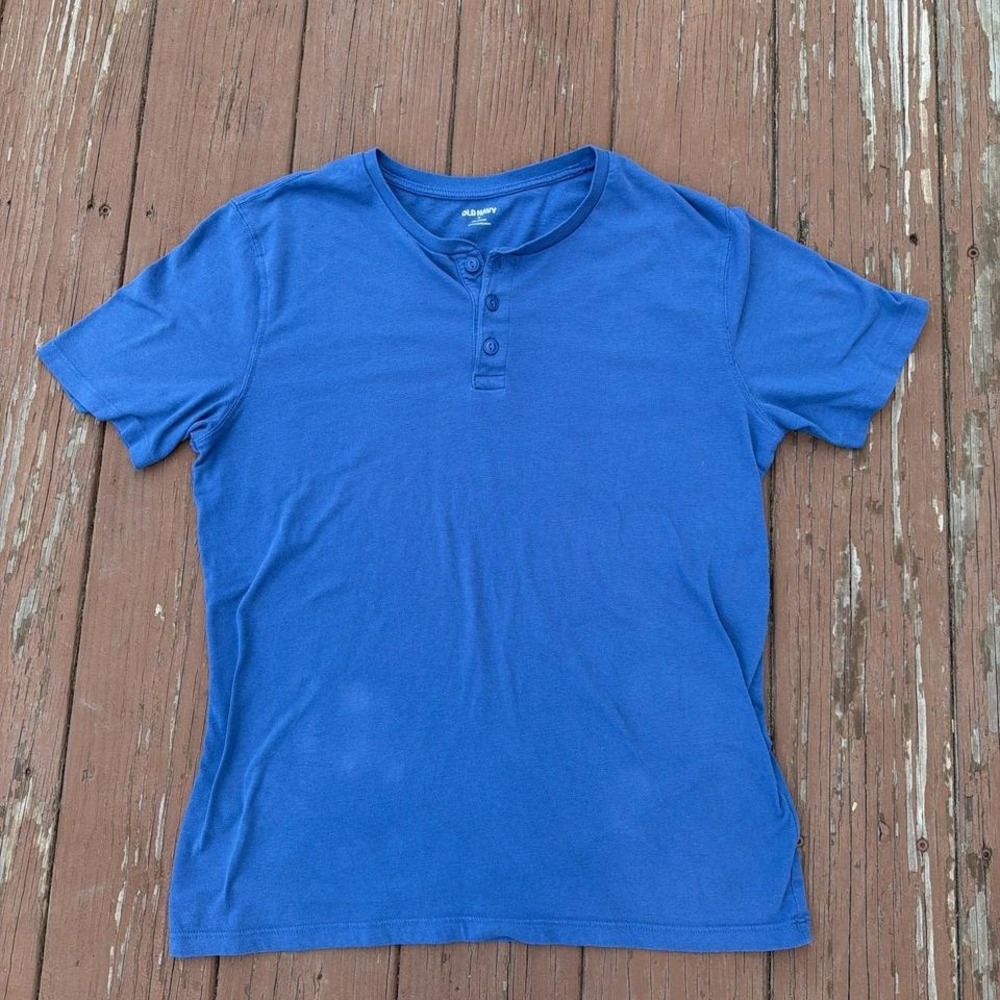 Old Navy blue button up tee